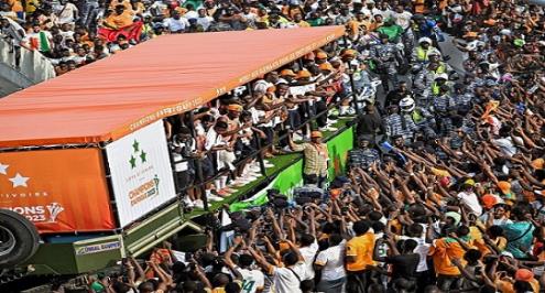 احتفالات ورقص بعد تتويج كوت ديفوار بأمم أفريقيا (فيديو)